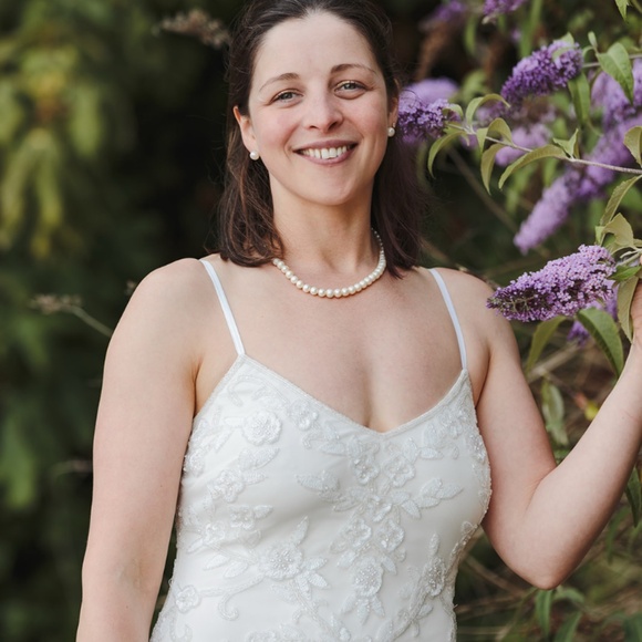 Wedding Dress - Picture 2 of 6